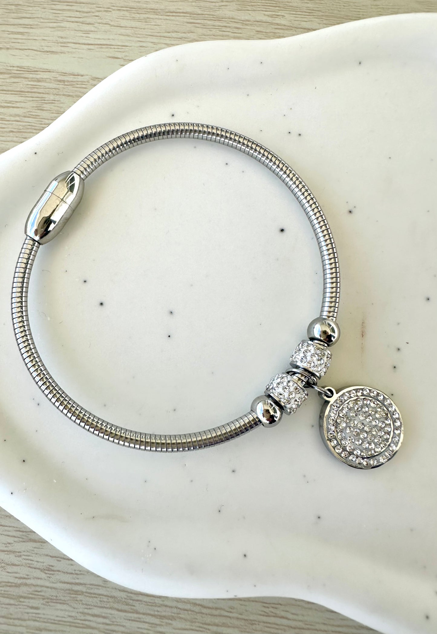 Bilelik stainless steel bracelet with beauty charm