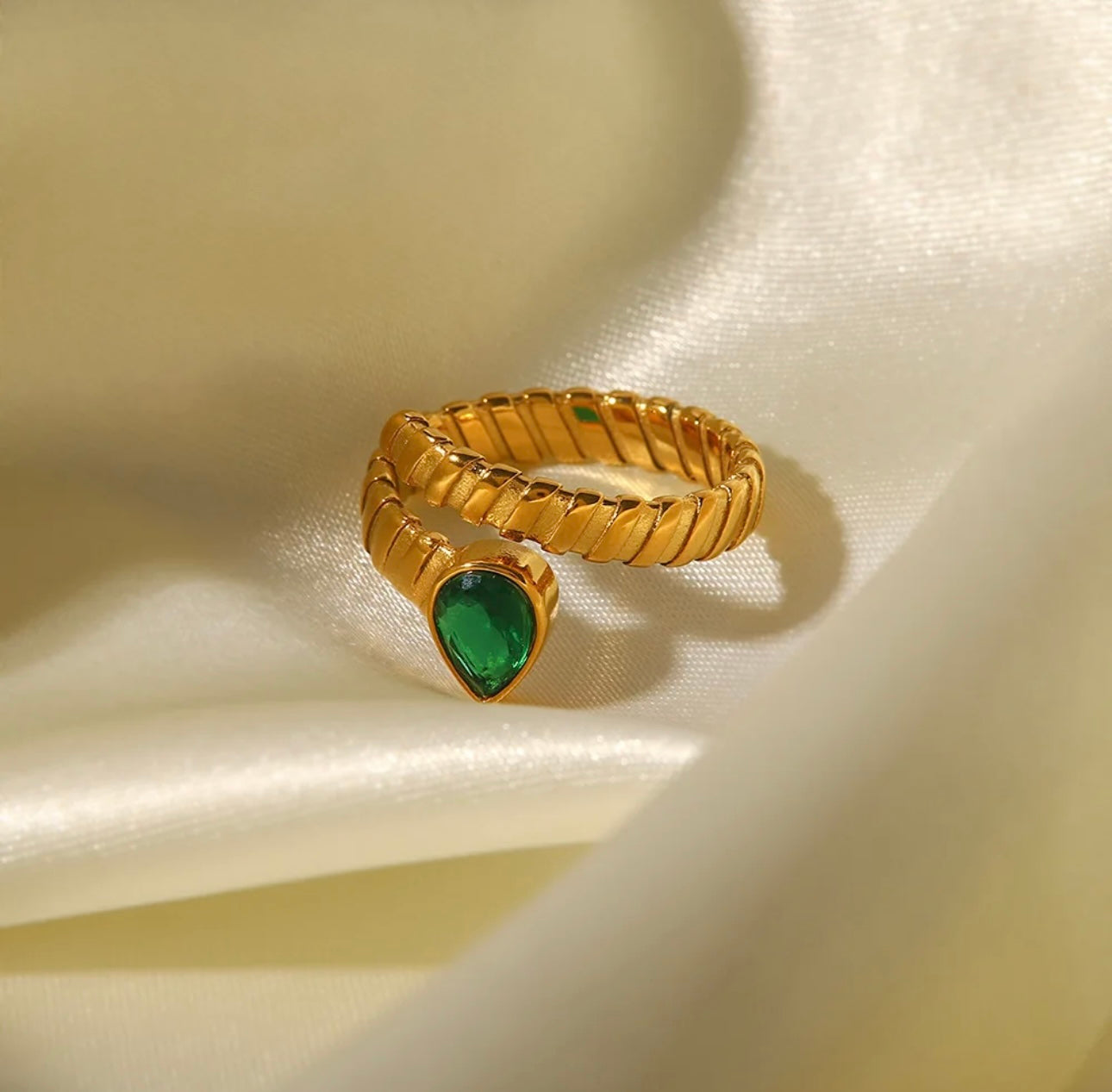 18K gold plated green zircon adjustable ring