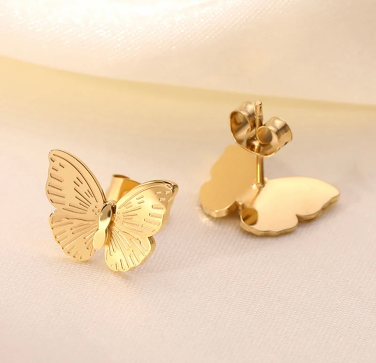 Butterfly earrings, 18K gold plated